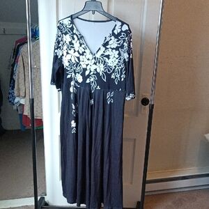Chic Black and White Dress